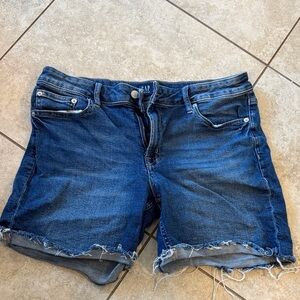 GAP Women's Classic Blue Denim Shorts